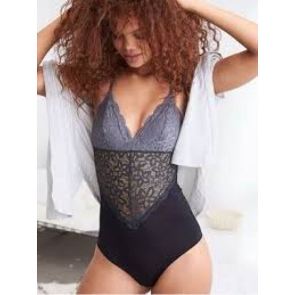 Aerie Lace Bodysuit Womens XS Sheer Lined Bust Strappy Snaps Teddy Party Black